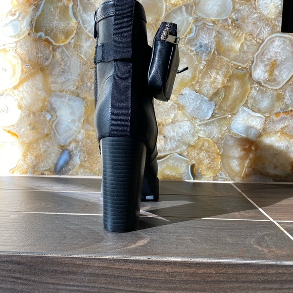 Faux Leather combat boots with side zipper coin pouch side zipper lace up front - Picture 4 of 6